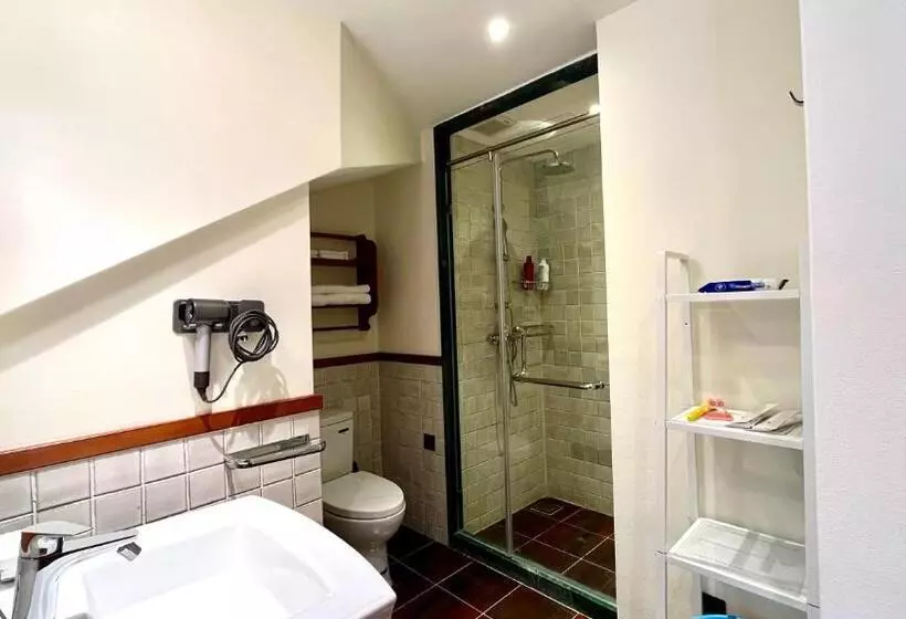 Ski And Suites At Thaiwoo Resort 逅雪套房民宿