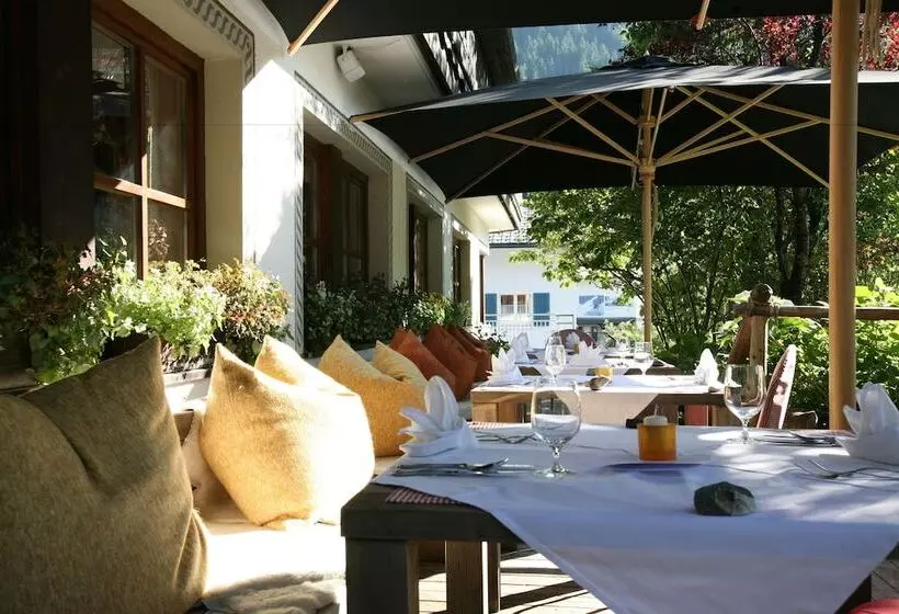 Bio Hotel Saladina