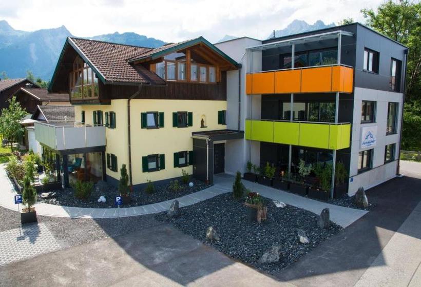 Отель Alpenapart Singer