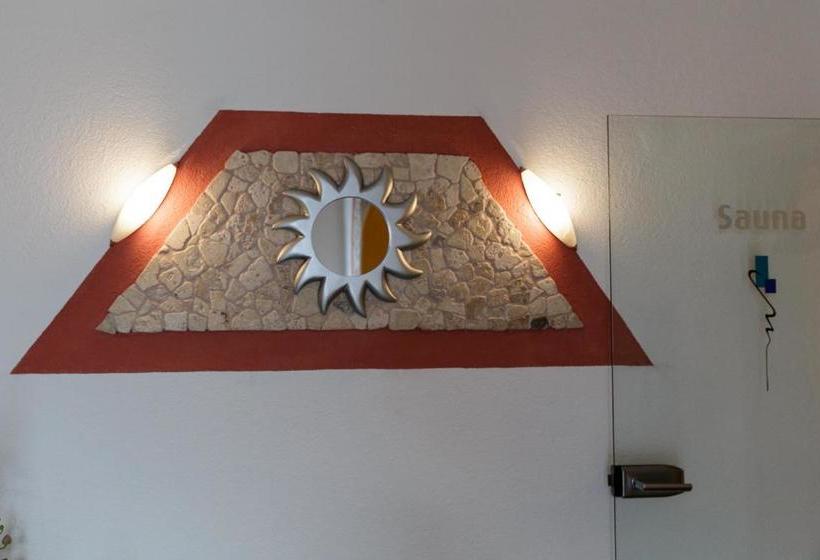 Отель Apartments Gannerhof