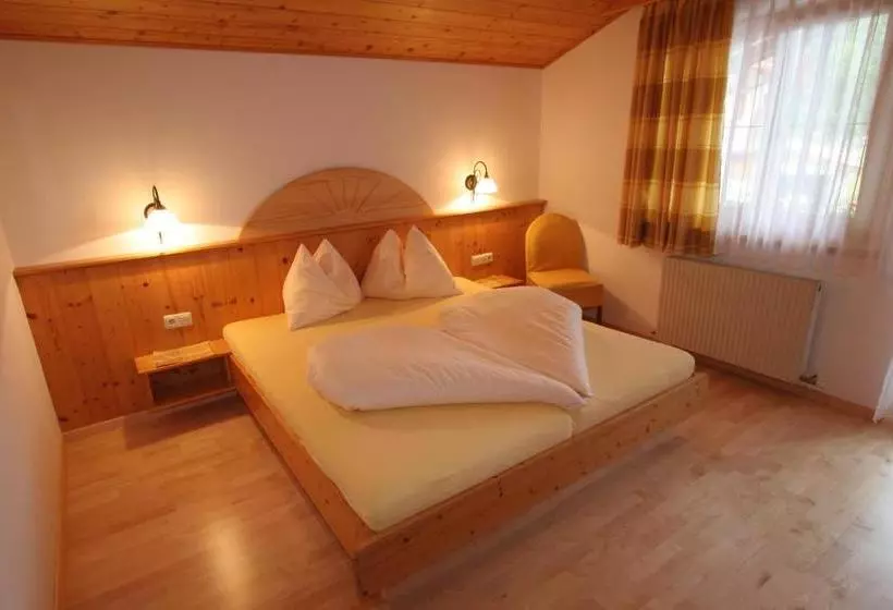 هتل Appartement Top Tirol