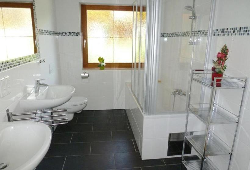 فندق Appartementhaus Zillertal