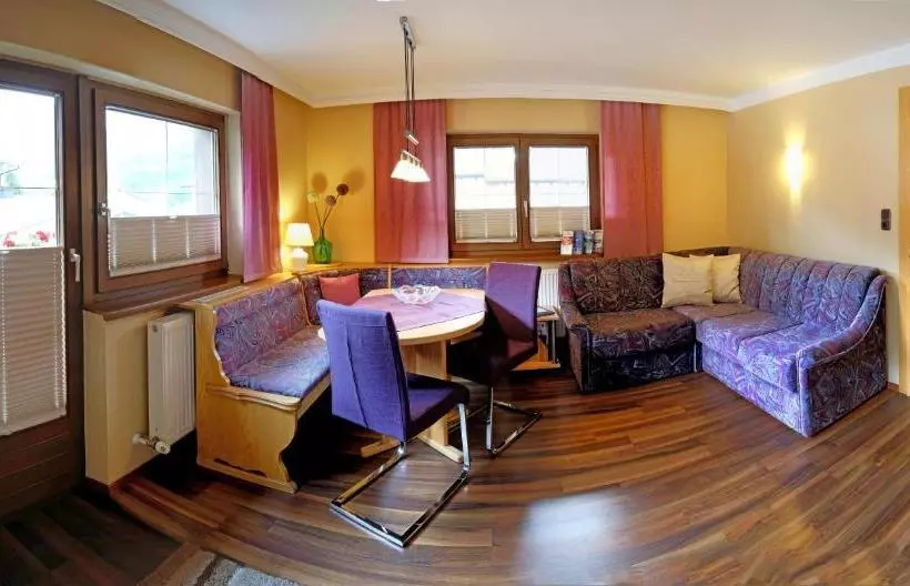 هتل Appartements Kuprian