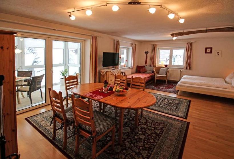 فندق Appartements Sam