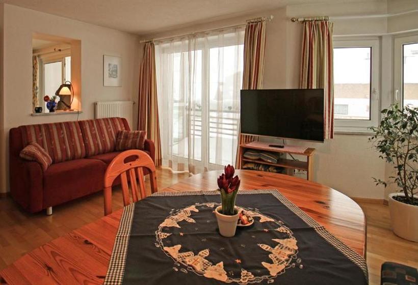 فندق Appartements Sam