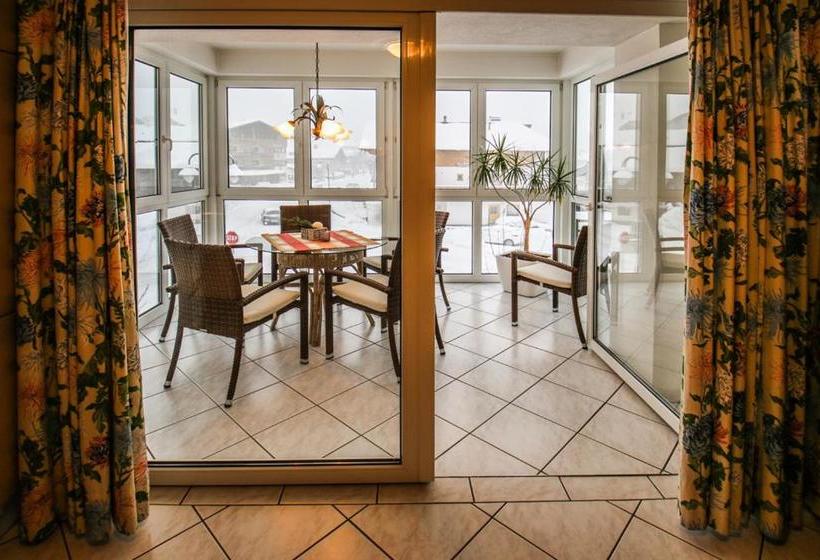 فندق Appartements Sam