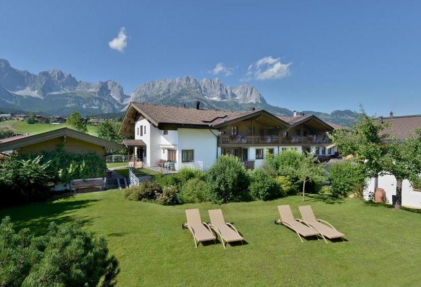 هتل Appartements Schedererhaus