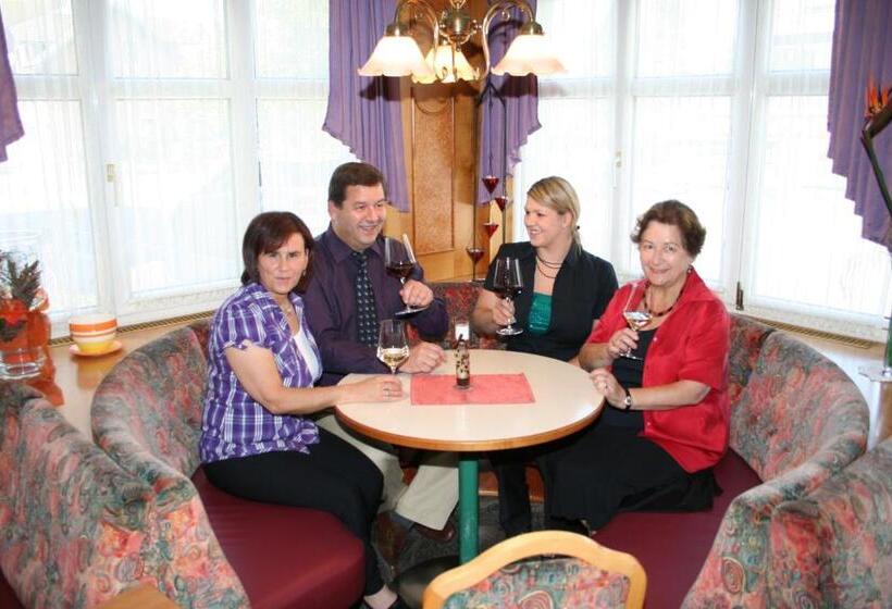 ホテル Cafe Lorenz