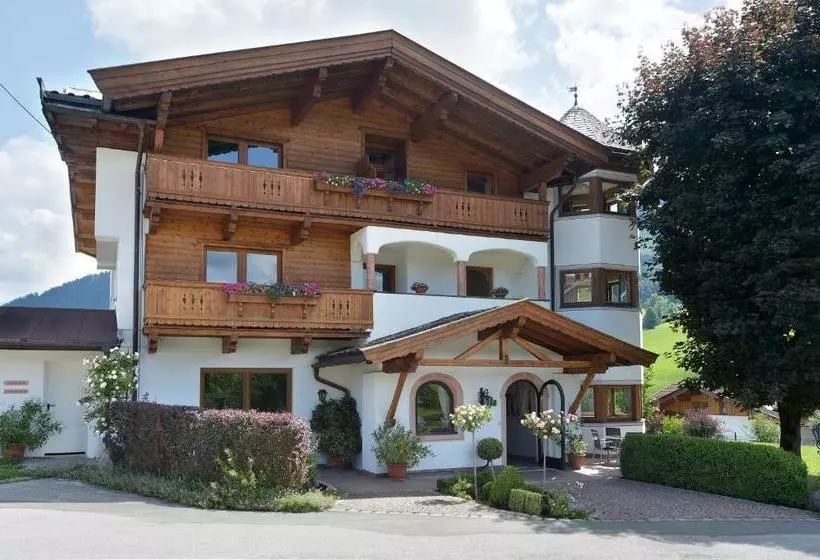 هتل Gãƒæ’ã‚â¤stehaus Fuchs