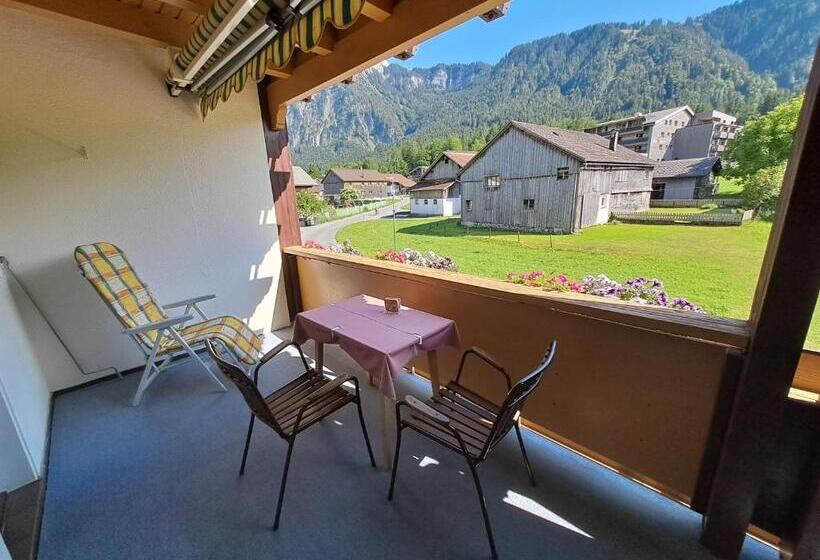 Отель Gästehaus Manuela Puchmayr