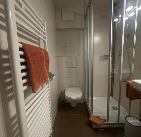 فندق Gästeheim Lederle