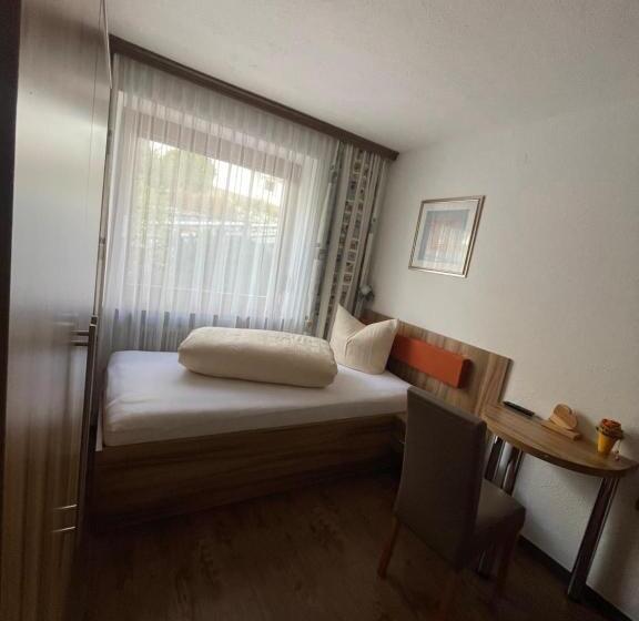 فندق Gästeheim Lederle