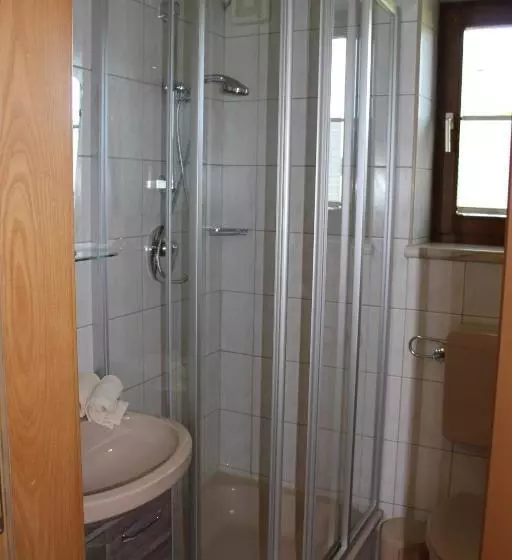 ホテル Haus Klaushofer Brunnweg