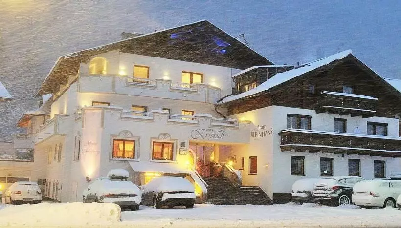 Hotelli Kristall B&b