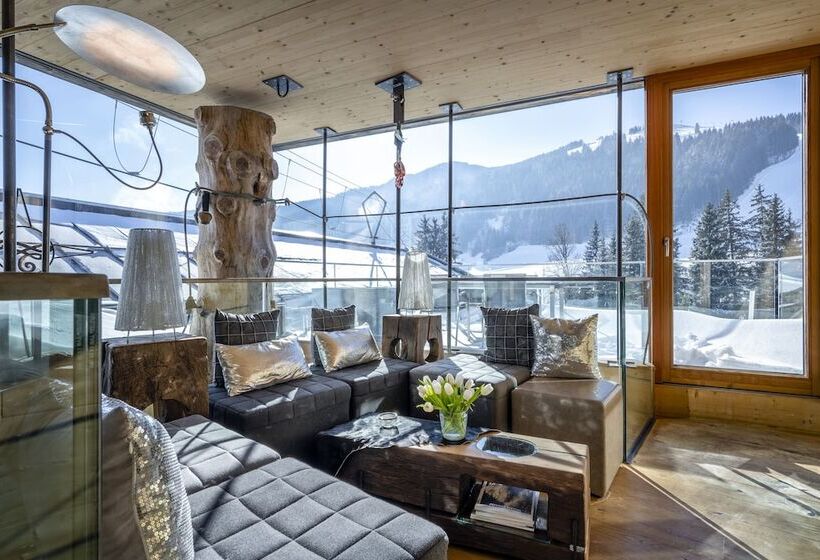 فندق Mama Thresl