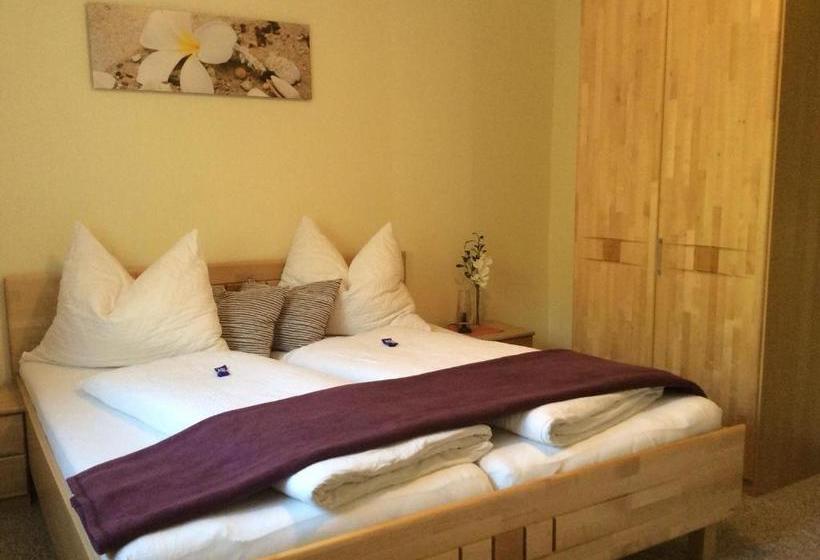 فندق Panorama Und Bucherhof