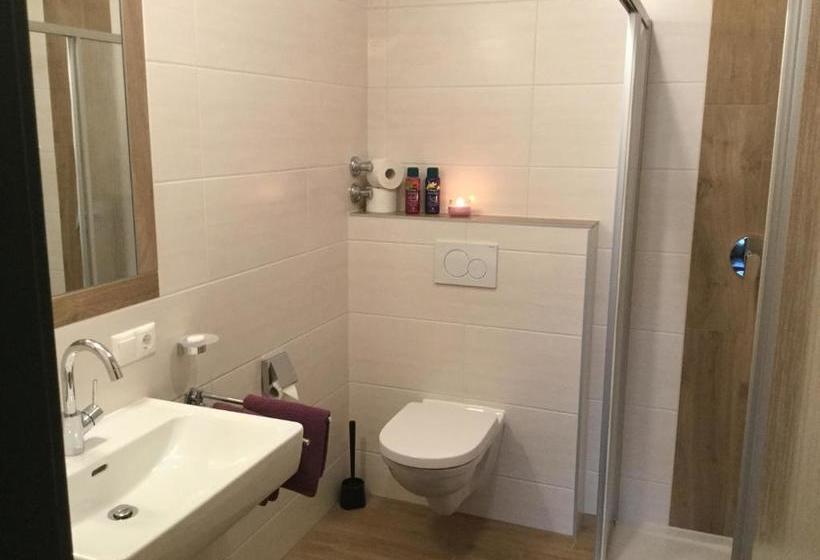 فندق Panorama Und Bucherhof