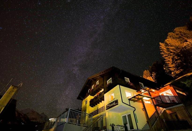 酒店 Pension Bergkristall