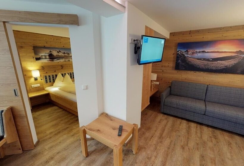 酒店 Pension Bergkristall