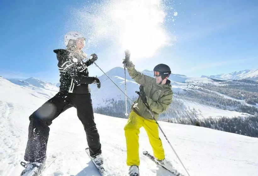 هتل Pension Tirol