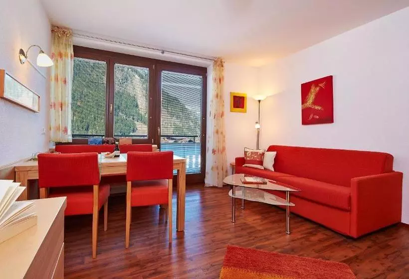 Hotelli Skylounge Mayrhofen