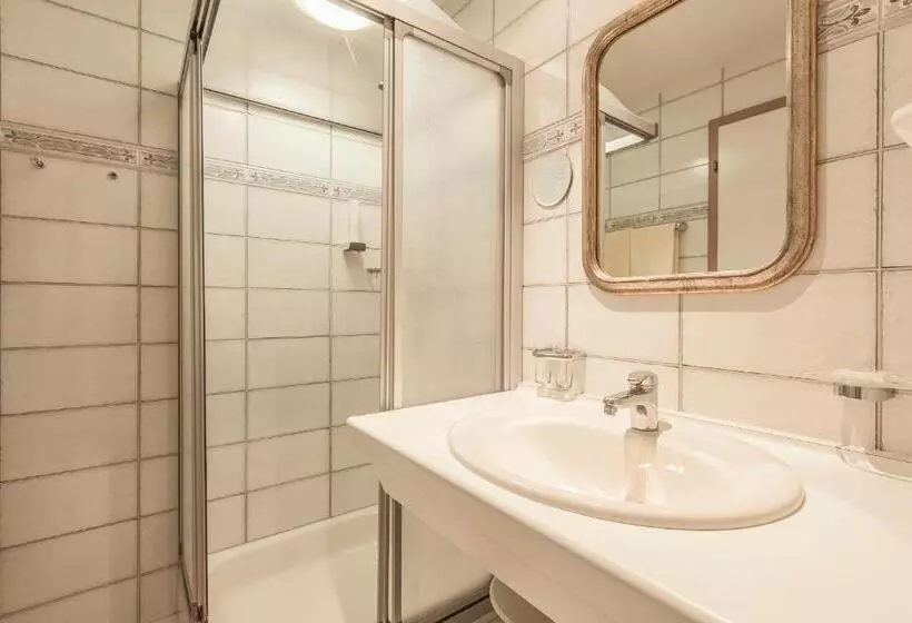 ホテル B&b Zur Schanz