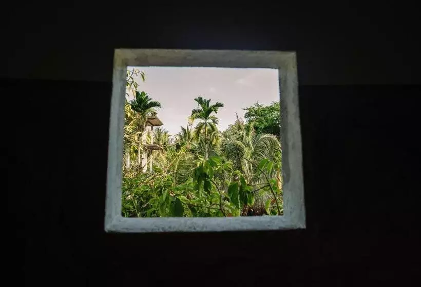 Retkeilymaja Chill Vibes Hiriketiya