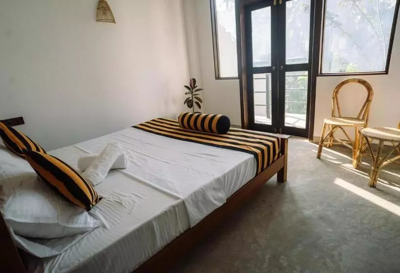 Retkeilymaja Chill Vibes Hiriketiya