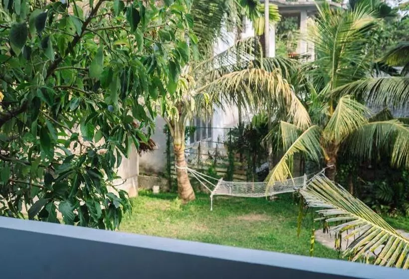 Retkeilymaja Chill Vibes Hiriketiya