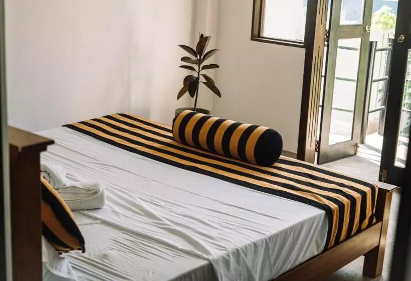 Retkeilymaja Chill Vibes Hiriketiya