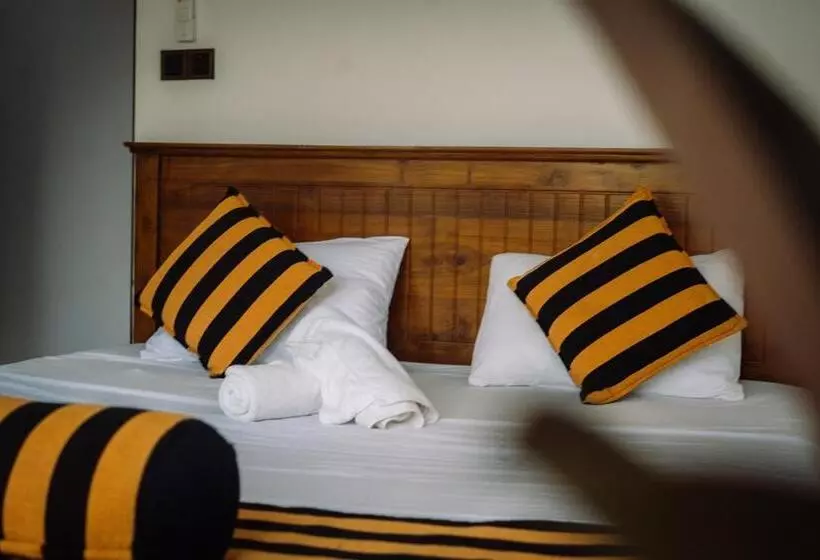 Retkeilymaja Chill Vibes Hiriketiya