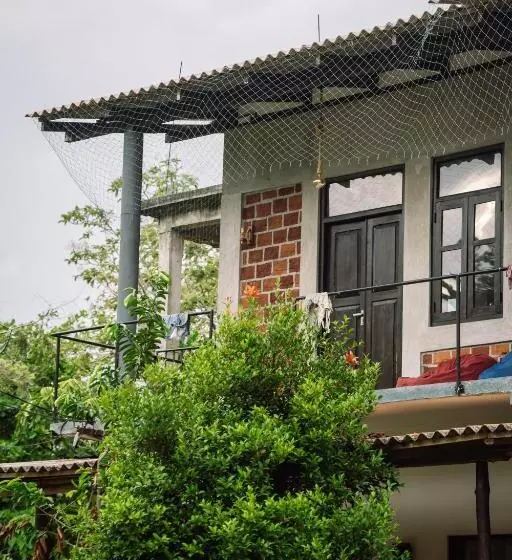 Retkeilymaja Chill Vibes Hiriketiya