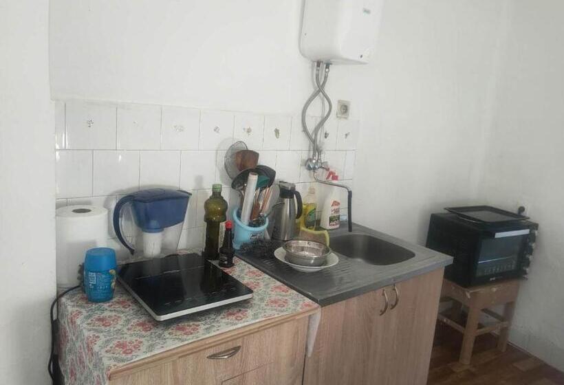 تختخواب و صبحانه Cozy Family Hotel Add Meals