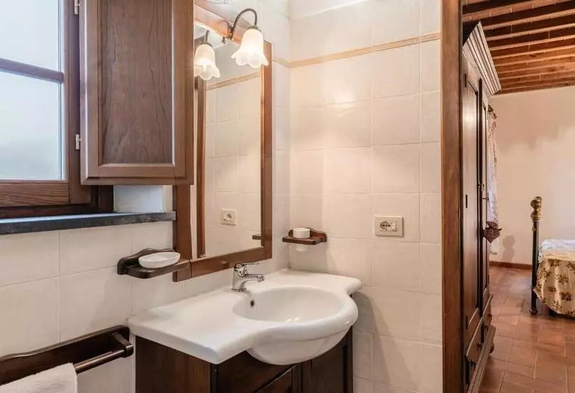 ホテル Agriturismo Fadanelli   Il Granaio