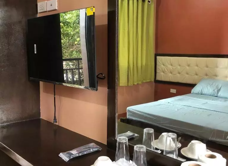 ホテル Alona Princess Suites