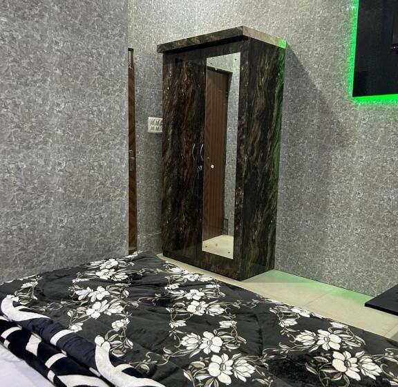 בית מלון כפרי Amor Lounge