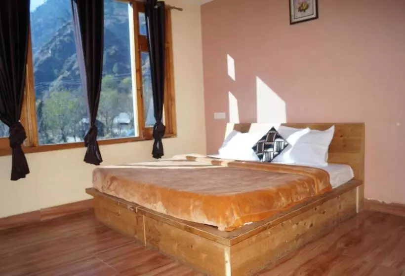 ホテル Apple Garden Katagla Kasol