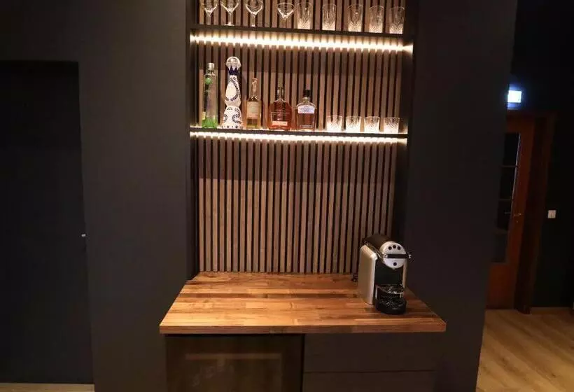 هتل Tindasel Lodge