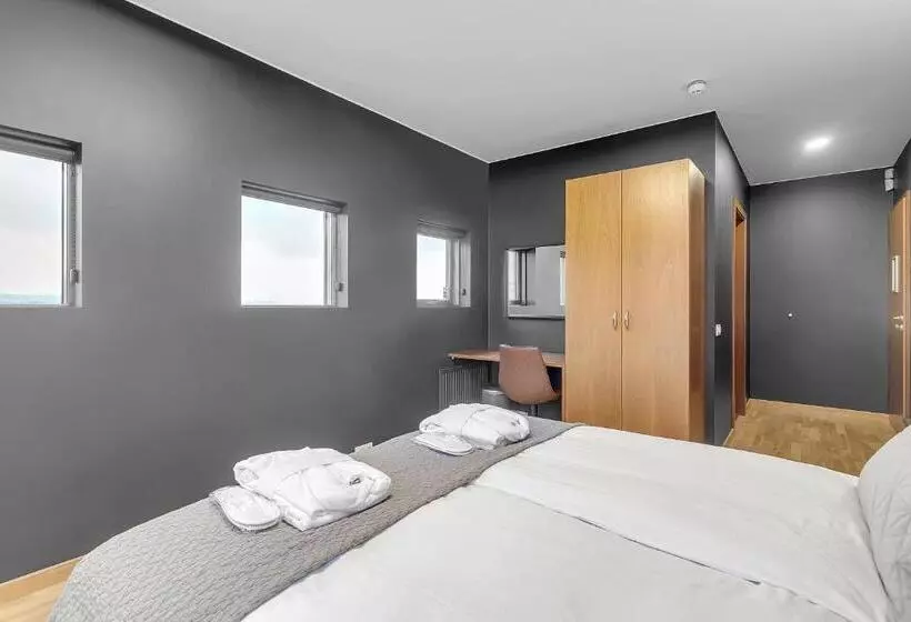 هتل Tindasel Lodge