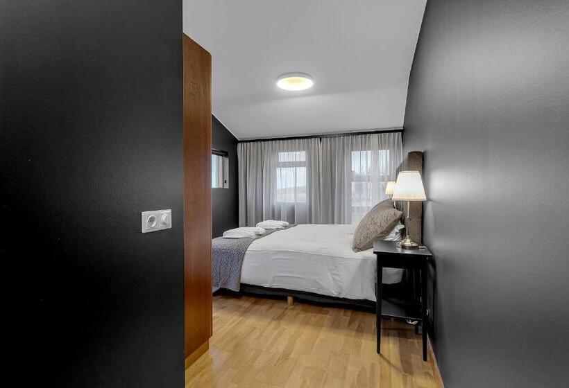 هتل Tindasel Lodge