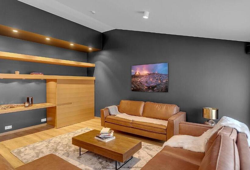 هتل Tindasel Lodge