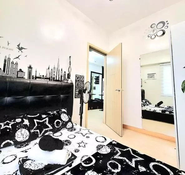 ホテル Dj Place Staycation In Quezon City At Trees Residences