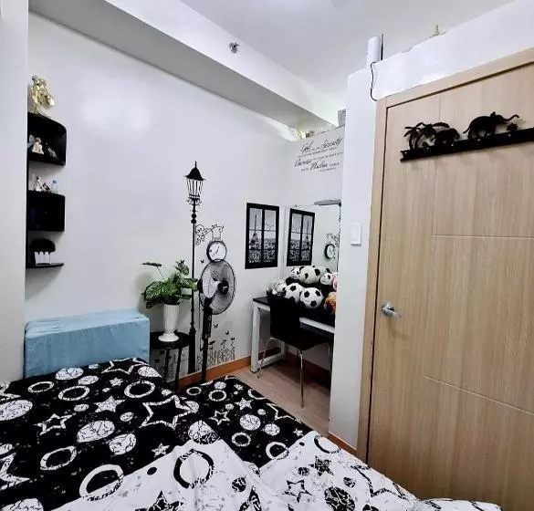ホテル Dj Place Staycation In Quezon City At Trees Residences