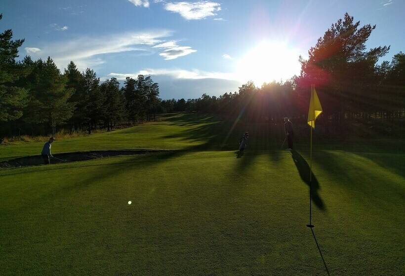 فندق Norrfällsvikens Rum & Kök