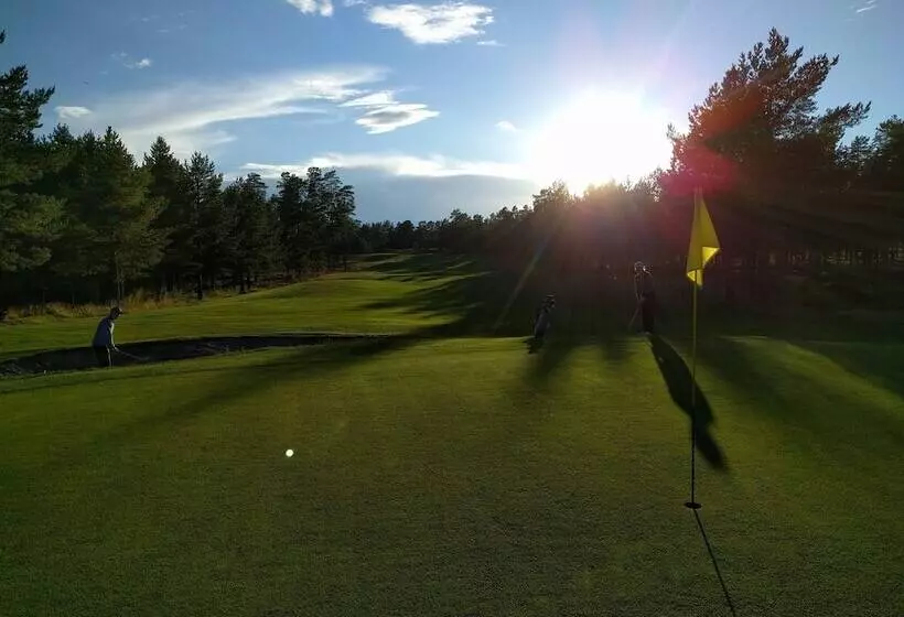 Hotelli Norrfällsvikens Rum & Kök