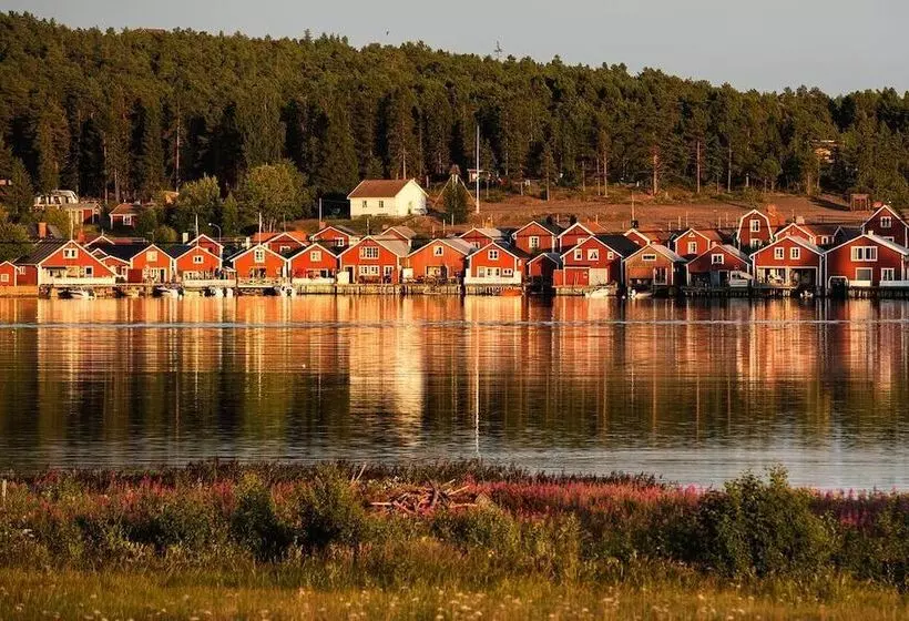 Hotelli Norrfällsvikens Rum & Kök