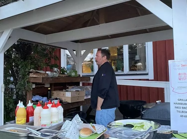 Hotelli Norrfällsvikens Rum & Kök