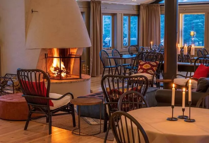 Hotelli Norrfällsvikens Rum & Kök