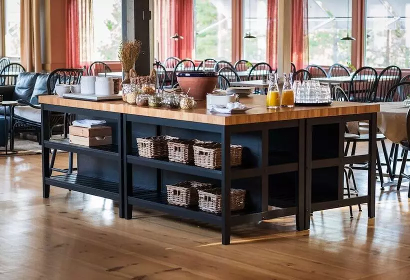 Hotelli Norrfällsvikens Rum & Kök