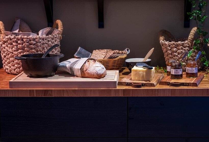 فندق Norrfällsvikens Rum & Kök